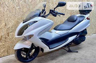 Auto Ria Maksi Skutery Yamaha Bu V Ukraine Kupit Maksi Skuter Yamaha