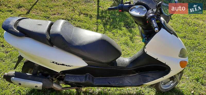 Yamaha Majesty 2002