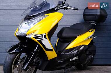 Максі-скутер Yamaha Majesty 2015 в 