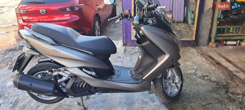Скутер Yamaha Majesty 2015 в Вышгороде