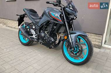 Мотоцикл Без обтекателей (Naked bike) Yamaha MT-03 2023 в 