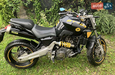 Мотоцикл Классік Yamaha MT-03 2006 в  Мотоцикл Классік Yamaha MT-03 2006 в