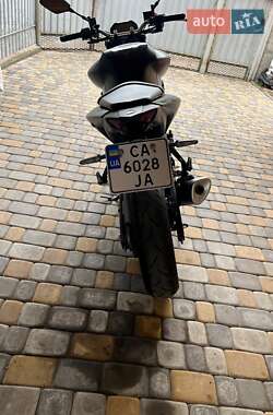 Мотоцикл Без обтекателей (Naked bike) Yamaha MT-03 2022 в  фото 4 Мотоцикл Без обтекателей (Naked bike) Yamaha MT-03 2022 в