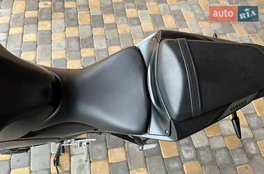 Мотоцикл Без обтекателей (Naked bike) Yamaha MT-03 2022 в  фото 22 Мотоцикл Без обтекателей (Naked bike) Yamaha MT-03 2022 в