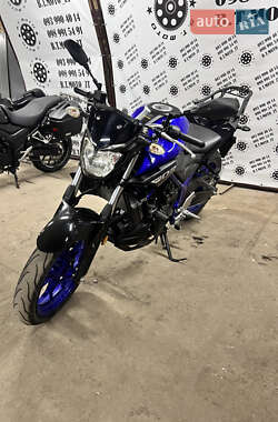 Мотоцикл Без обтекателей (Naked bike) Yamaha MT-03 2016 в  фото 8 Мотоцикл Без обтекателей (Naked bike) Yamaha MT-03 2016 в