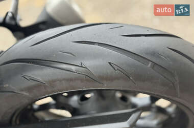 Мотоцикл Без обтікачів (Naked bike) Yamaha MT-03 2023 в  фото 13 Мотоцикл Без обтікачів (Naked bike) Yamaha MT-03 2023 в