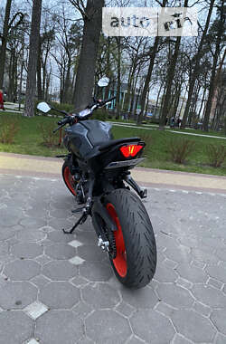 Мотоцикл Без обтекателей (Naked bike) Yamaha MT-07 2021 в 