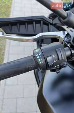 Мотоцикл Спорт-туризм Yamaha MT-07 2017 в 