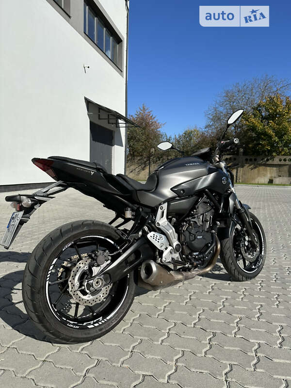 Мотоцикл Без обтікачів (Naked bike) Yamaha MT-07 2014 в Трускавці