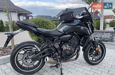 Мотоцикл Без обтікачів (Naked bike) Yamaha MT-07 2019 в 