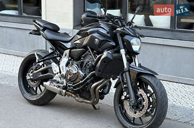 Мотоцикл Без обтікачів (Naked bike) Yamaha MT-07 2016 в Одесі