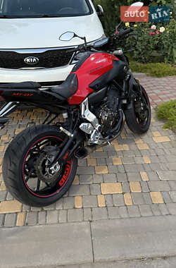 Спортбайк Yamaha MT-07 2014 в Одесі