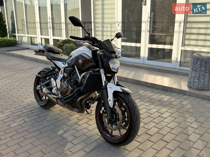 Yamaha MT-07 2014