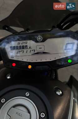 Мотоцикл Без обтекателей (Naked bike) Yamaha MT-07 2016 в 