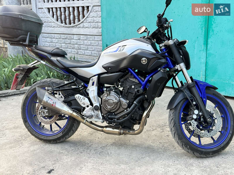 Yamaha MT-07 2016
