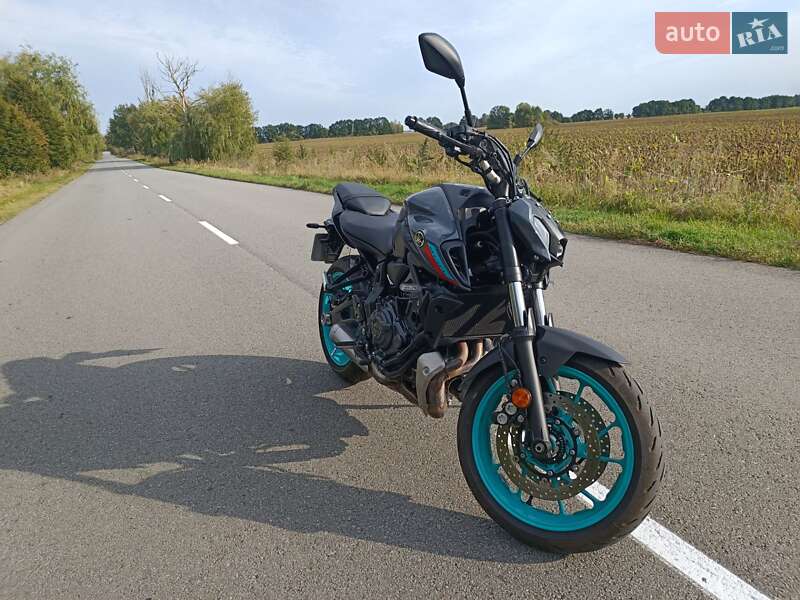 Мотоцикл Без обтекателей (Naked bike) Yamaha MT-07 2023 в Барышевке