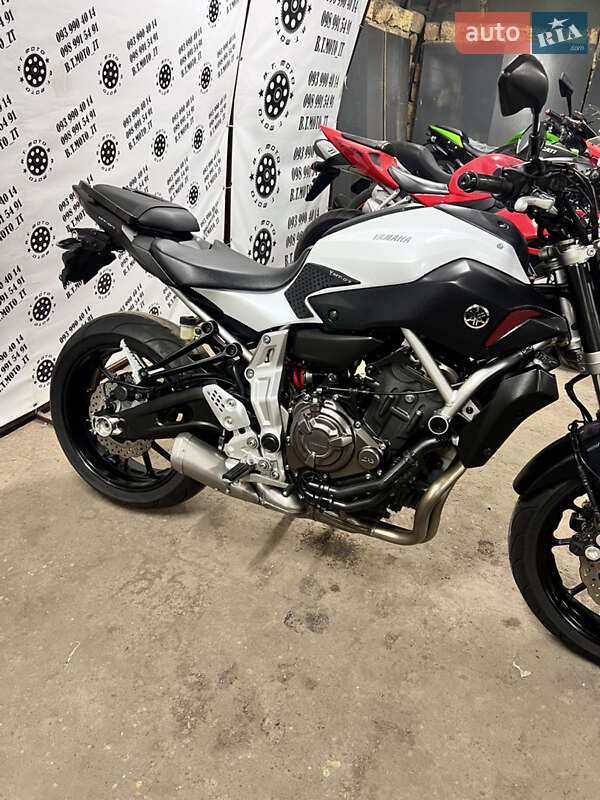 Мотоцикл Без обтікачів (Naked bike) Yamaha MT-07 2014 в Житомирі