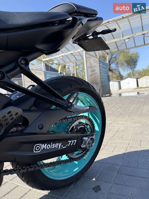 Мотоцикл Без обтекателей (Naked bike) Yamaha MT-07 2022 в Запорожье