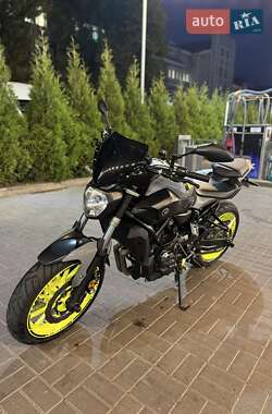 Спортбайк Yamaha MT-07 2017 в Днепре