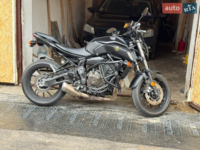 Yamaha MT-07 2019