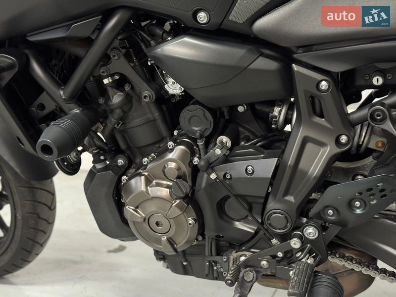 Мотоцикл Без обтекателей (Naked bike) Yamaha MT-07 2018 в Киеве фото 20 Мотоцикл Без обтекателей (Naked bike) Yamaha MT-07 2018 в Киеве