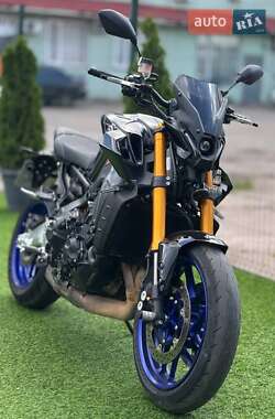 Мотоцикл Без обтекателей (Naked bike) Yamaha MT-09 SP 2021 в 