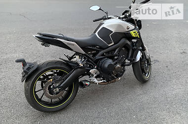 Мотоцикл Без обтекателей (Naked bike) Yamaha MT-09 2018 в Харькове