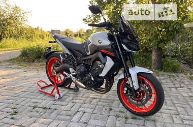 Мотоцикл Без обтекателей (Naked bike) Yamaha MT-09 2020 в Каменском
