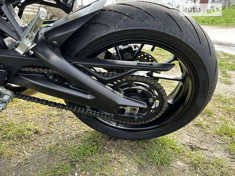 Мотоцикл Без обтекателей (Naked bike) Yamaha MT-09 2015 в Белой Церкви