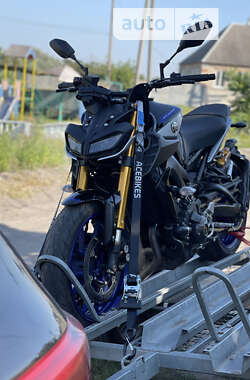 Мотоцикл Без обтекателей (Naked bike) Yamaha MT-09 2019 в Киеве