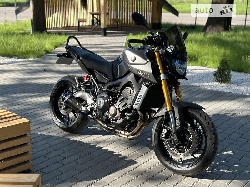 Мотоцикл Без обтікачів (Naked bike) Yamaha MT-09 2015 в Білій Церкві