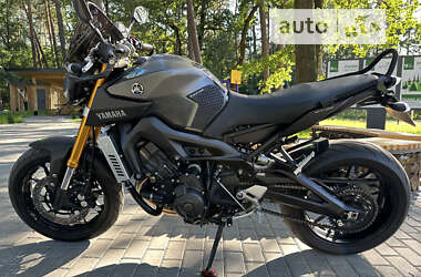Мотоцикл Без обтекателей (Naked bike) Yamaha MT-09 2015 в Белой Церкви