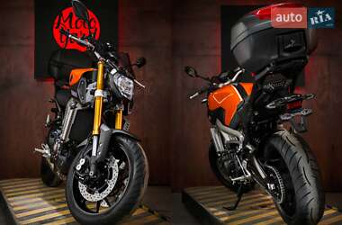 Мотоцикл Без обтекателей (Naked bike) Yamaha MT-09 2014 в 