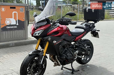 Мотоцикл Спорт-туризм Yamaha MT-09 2015 в 