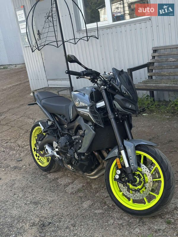 Спортбайк Yamaha MT-09 2018 в Бучі