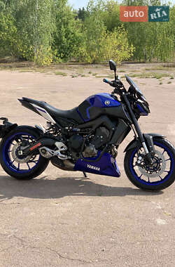 Мотоцикл Без обтекателей (Naked bike) Yamaha MT-09 2017 в Сновске