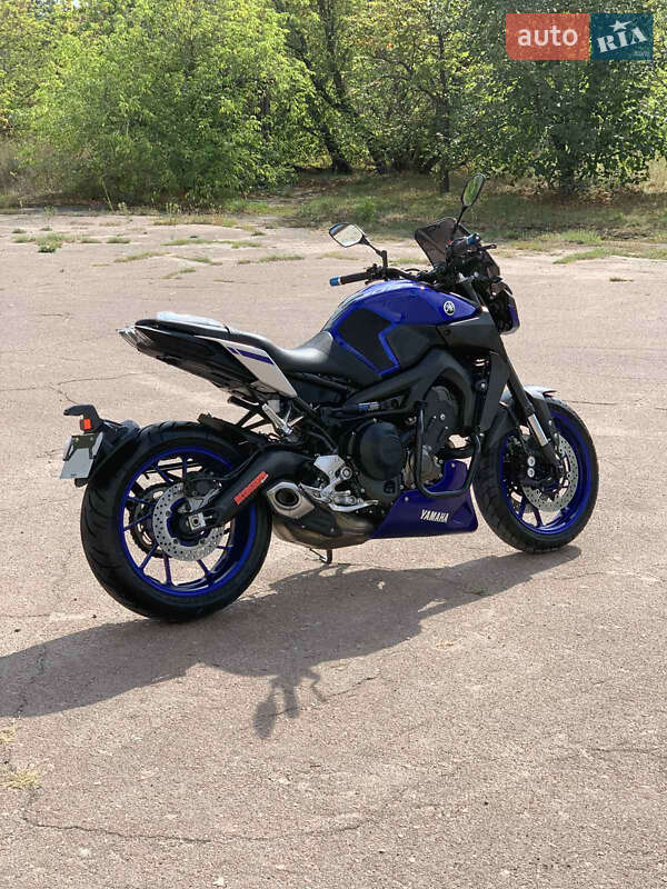 Мотоцикл Без обтекателей (Naked bike) Yamaha MT-09 2017 в Сновске фото 5 Мотоцикл Без обтекателей (Naked bike) Yamaha MT-09 2017 в Сновске