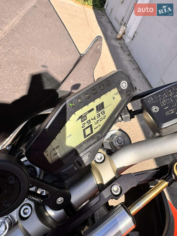 Мотоцикл Без обтікачів (Naked bike) Yamaha MT-09 2015 в Києві