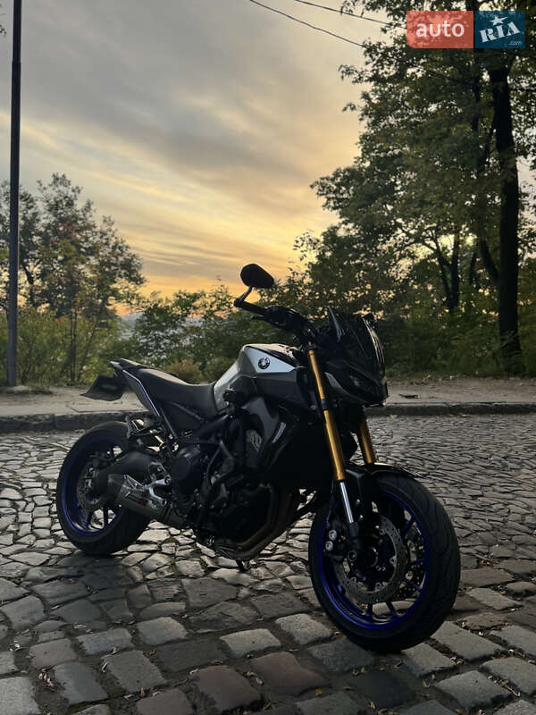 Yamaha MT-09 2019