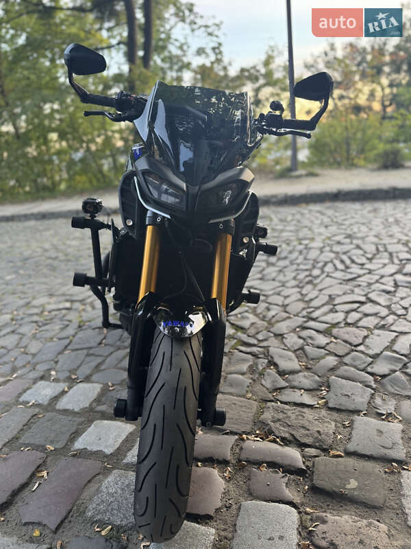 Мотоцикл Без обтекателей (Naked bike) Yamaha MT-09 2019 в Львове фото 6 Мотоцикл Без обтекателей (Naked bike) Yamaha MT-09 2019 в Львове