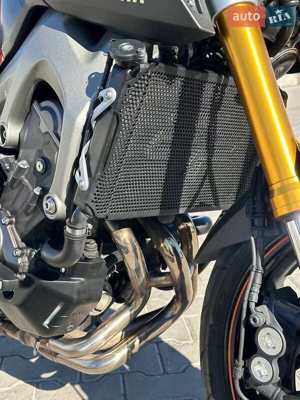 Мотоцикл Без обтікачів (Naked bike) Yamaha MT-09 2015 в Вінниці