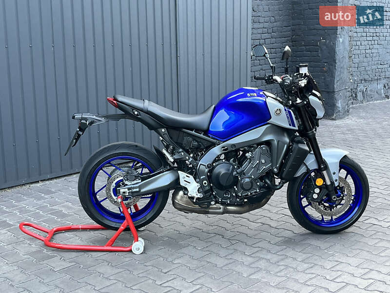 Мотоцикл Без обтекателей (Naked bike) Yamaha MT-09 2021 в Днепре