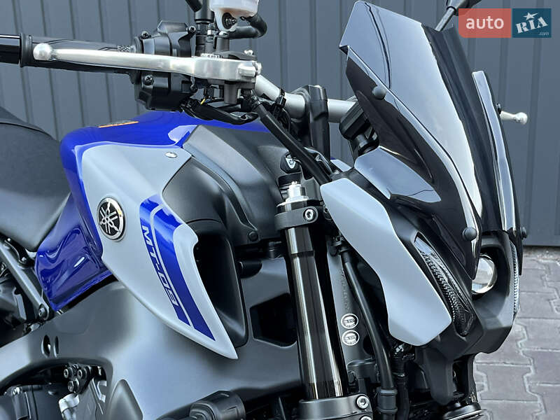 Мотоцикл Без обтекателей (Naked bike) Yamaha MT-09 2021 в Днепре