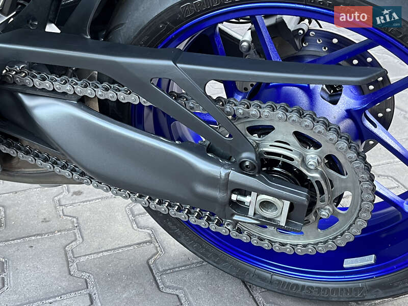 Мотоцикл Без обтекателей (Naked bike) Yamaha MT-09 2021 в Днепре