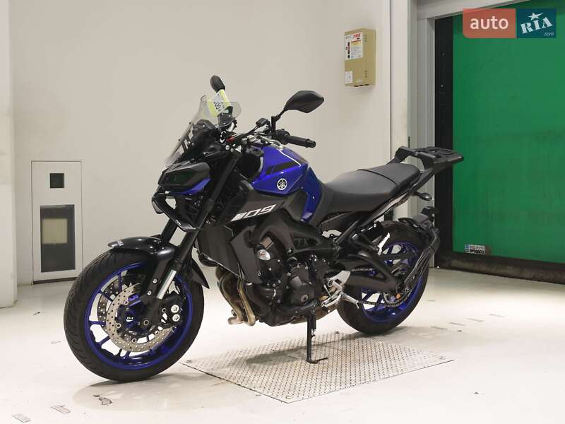 Мотоцикл Без обтекателей (Naked bike) Yamaha MT-09 2020 в Днепре