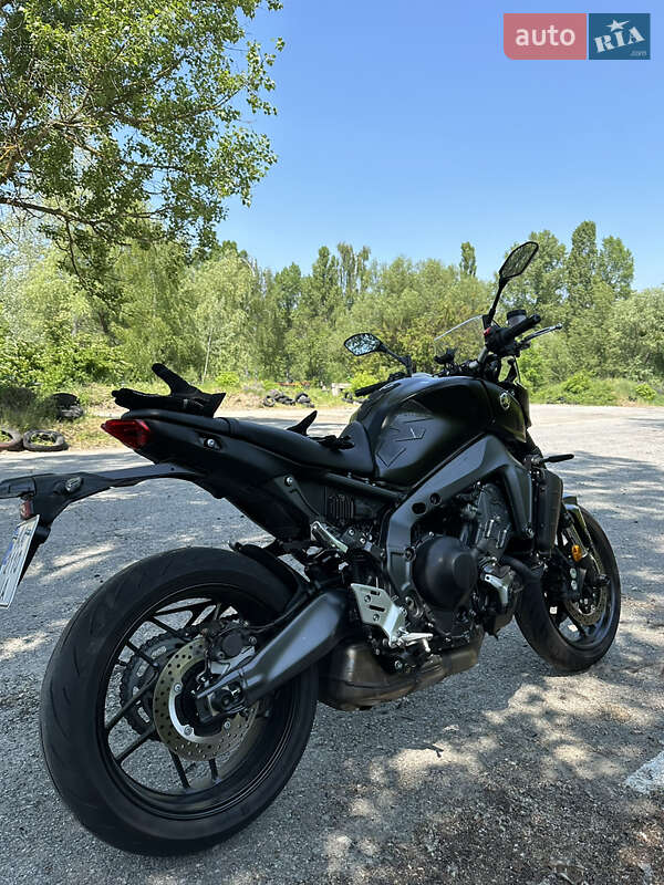 Мотоцикл Без обтекателей (Naked bike) Yamaha MT-09 2021 в Киеве