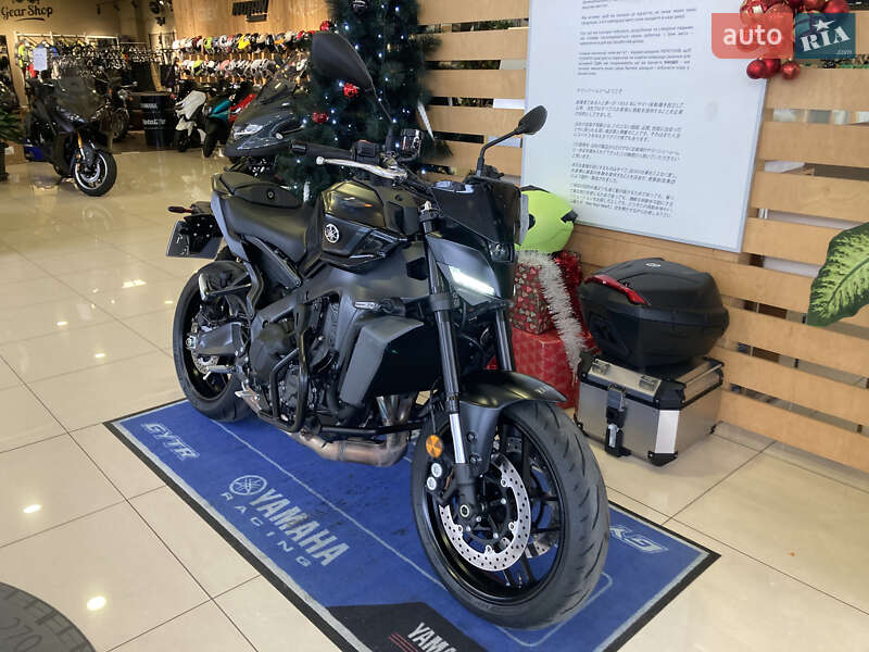 Мотоцикл Без обтікачів (Naked bike) Yamaha MT-09 2025 в Києві фото 6 Мотоцикл Без обтікачів (Naked bike) Yamaha MT-09 2025 в Києві