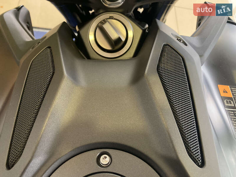Мотоцикл Без обтікачів (Naked bike) Yamaha MT-09 2025 в Києві фото 15 Мотоцикл Без обтікачів (Naked bike) Yamaha MT-09 2025 в Києві