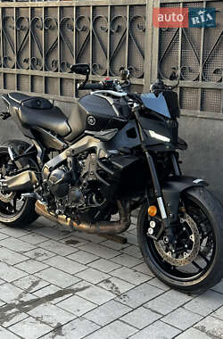 Мотоцикл Без обтекателей (Naked bike) Yamaha MT-09 2025 в Тернополе