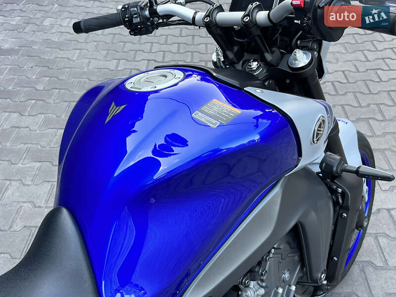 Мотоцикл Без обтікачів (Naked bike) Yamaha MT-09 2021 в Кам'янському фото 11 Мотоцикл Без обтікачів (Naked bike) Yamaha MT-09 2021 в Кам'янському